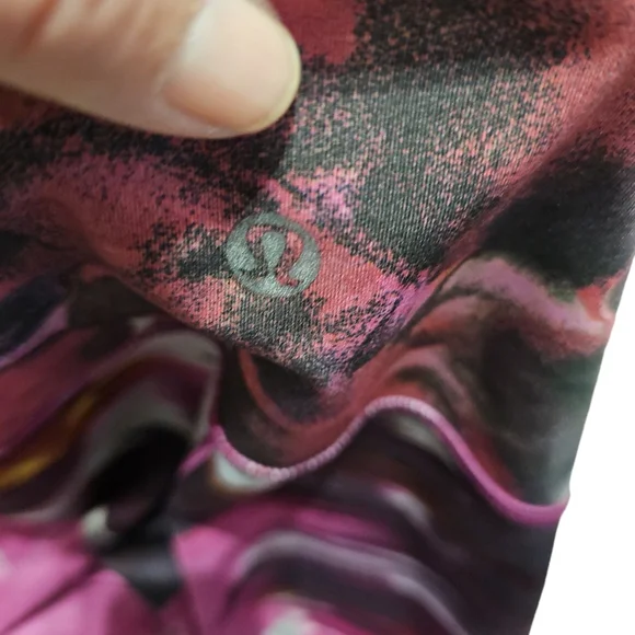 Lululemon Athletic Leggings - Picture 4 of 8